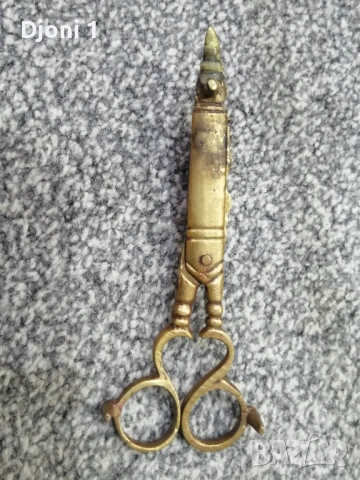 Антични ножици за подрязване на свещи, снимка 12 - Антикварни и старинни предмети - 53173210