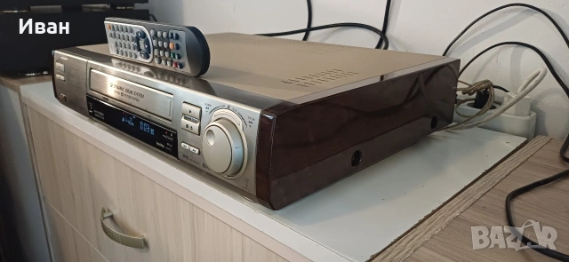 Super VHS HI-FI STEREO JVC S9400, снимка 4 - Декове - 53648522