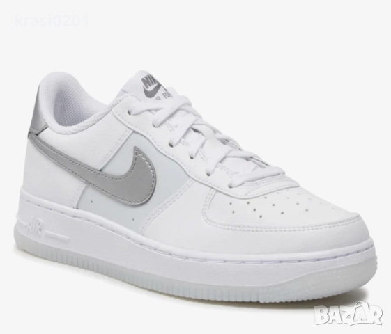 Оригинални маратонки на Nike air force 1! 36, снимка 2 - Детски маратонки - 51847338