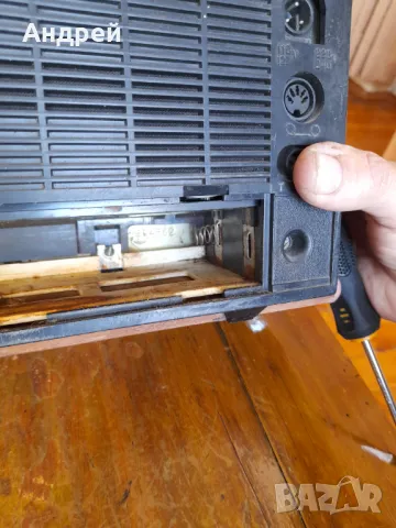 Радио,Радиоприемник Селена,Selena B211 #2, снимка 7 - Антикварни и старинни предмети - 49842372