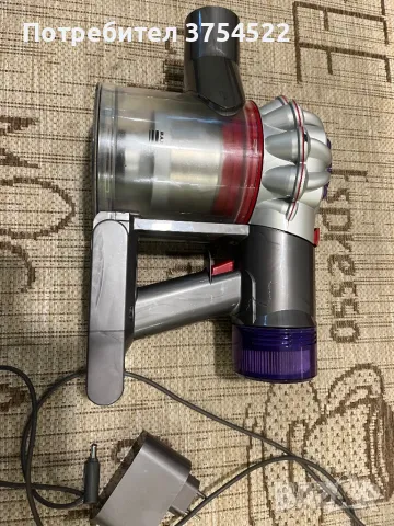 Вертикална прахосмукачка Dyson V8 SV25, снимка 13 - Прахосмукачки - 47453878