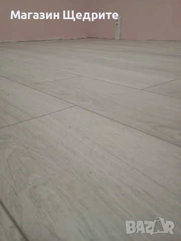 МОНТАЖ НА ЛАМИНИРАН ПАРКЕТ ПРОМО, снимка 8 - Ламиниран паркет и подложки - 53611479