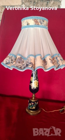 Настолна лампа