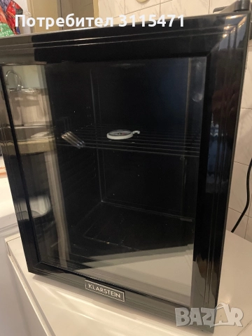 Хладилна витрина мини бар 