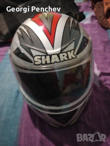 продавам каска за мотор