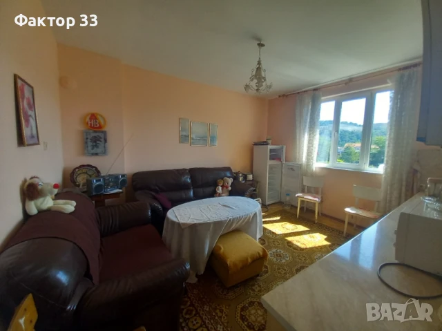 САНИРАНА  КЪЩА с ДВОР и МАГАЗИН  в ЦЕНТЪРА НА гр. КОСТЕНЕЦ, снимка 8 - Къщи - 50561519