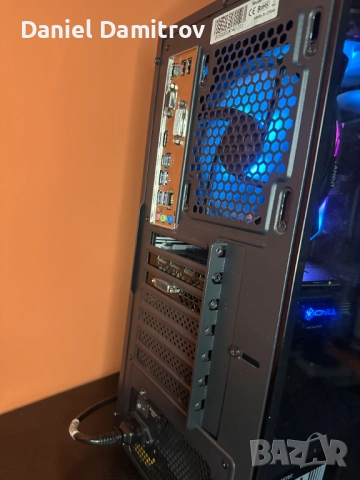 Геймърски компютър Ryzen 5 2600x,GTX 1080 8GB,16GB RAM,1TB SSD NVMe, снимка 4 - Геймърски - 52858965