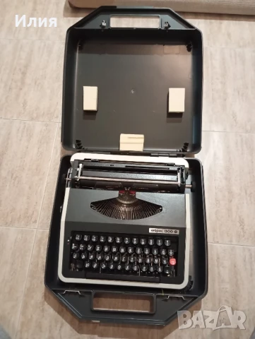 Пишеща машина Хеброс 1300Ф, снимка 2 - Други ценни предмети - 50585093