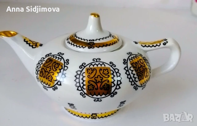 Руски порцелан чайник