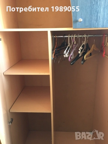 Гардероб три броя  4-крилен и 2  двукрилни, снимка 11 - Гардероби - 53813128