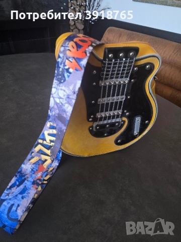 Дамска чанта, снимка 2 - Чанти - 52534768