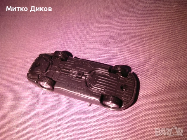 колекционерски метален модел на Jaguar XJ (2010)т Welly.  Мащаб:  1:64, снимка 2 - Колекции - 53237215