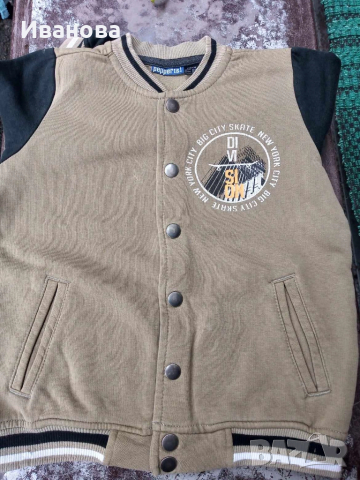 Якета / суитшърти ръст 122-128 см., снимка 3 - Детски анцузи и суичери - 51912227