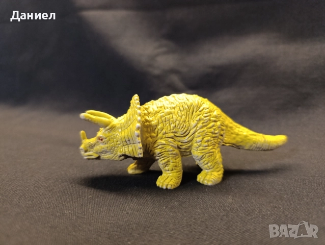 Динозавър играчка U.K.R.D, снимка 2 - Колекции - 51538496