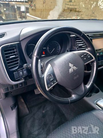  MITSUBISHI OUTLANDER 2.0 Phev Plug in hibrid, снимка 11 - Автомобили и джипове - 45684771