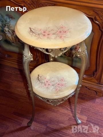 Старинна масичка, снимка 7 - Антикварни и старинни предмети - 51689138