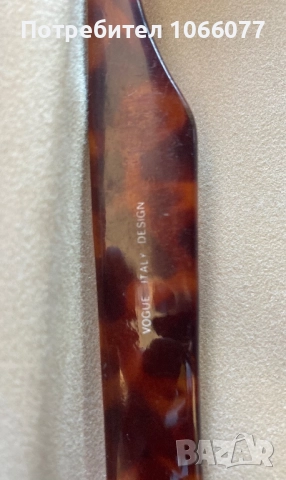 Слънчеви очила Vogue , снимка 3 - Слънчеви и диоптрични очила - 52106244