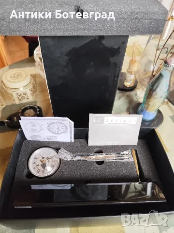 часовник три в едно за офис 