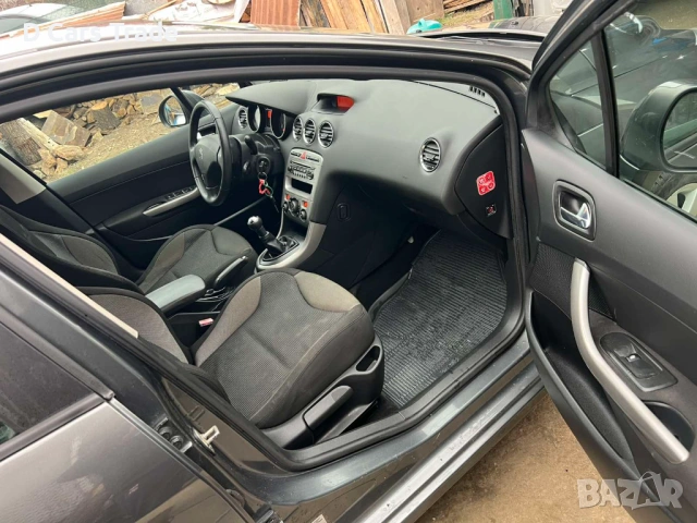 Peugeot 308 1.6i 120кс 2010г EURO 5, снимка 9 - Автомобили и джипове - 53497047