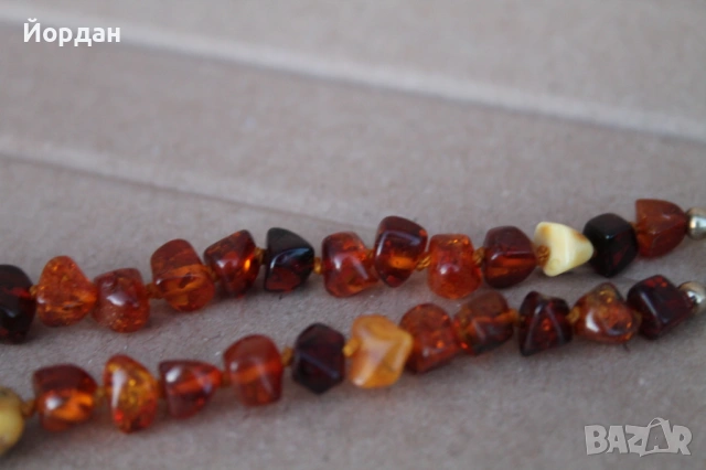 Кехлибарена огърлица със сребърна закопчалка, снимка 5 - Колиета, медальони, синджири - 54044136