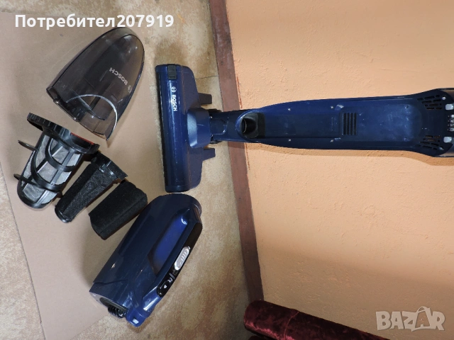 Безкабелна прахосмукачка Bosch BCHF216S 16V 2в1 с нова батерия., снимка 6 - Прахосмукачки - 53403284