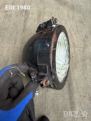 Продавам танков боен фар , снимка 2 - Други ценни предмети - 51923056
