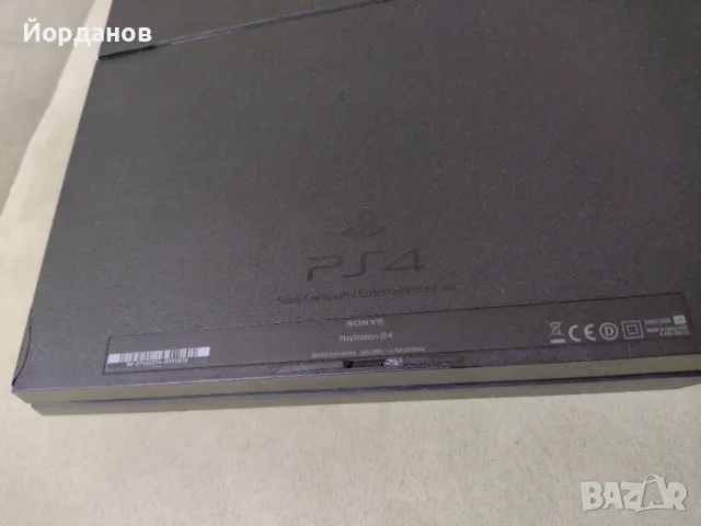 Playstation 4 CUH-1004A цял за ремонт или части, снимка 3 - PlayStation конзоли - 47084293