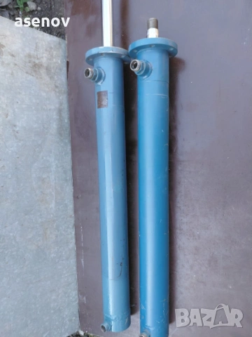 хидравлични цилиндри