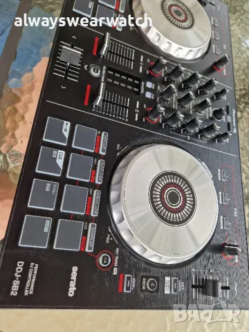 Dj контролер / controller Pioneer DJ DDJ-SB2, снимка 3 - Ресийвъри, усилватели, смесителни пултове - 47063941