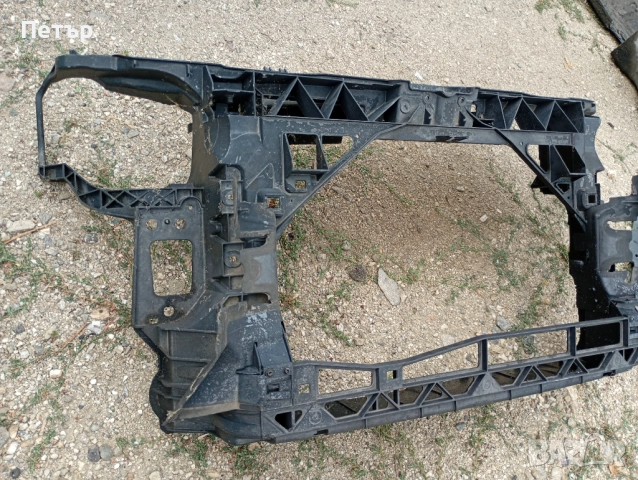 Преден панел очиларка Сеат Ибиза 2012-2017г 6P0805588, снимка 2 - Части - 51850275