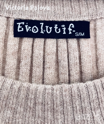 Разкошна френска блуза вълна кашмир, снимка 3 - Блузи с дълъг ръкав и пуловери - 51655677