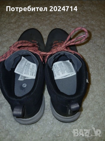 туристически обувки естествен велур Quechua номер 38, снимка 7 - Дамски ежедневни обувки - 53580714