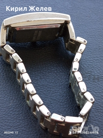 Фешън модел дамски часовник GUCCI QUARTZ елегантен 29246, снимка 6 - Дамски - 51587787