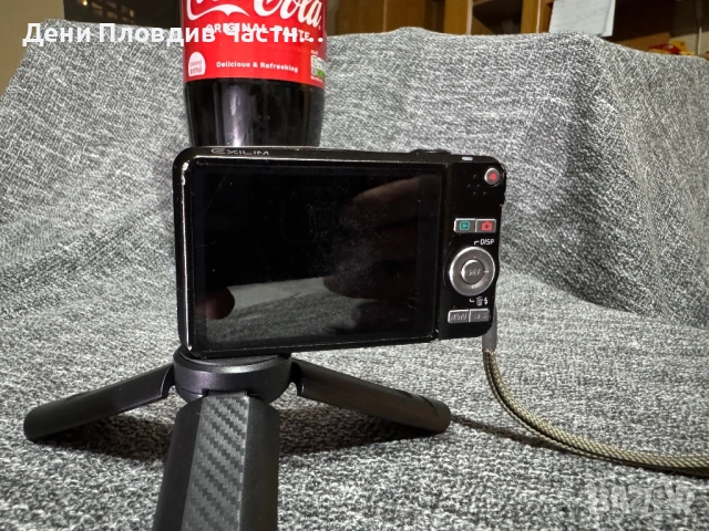 Дигитален фотоапарат Casio Exilim, снимка 2 - Фотоапарати - 53706312