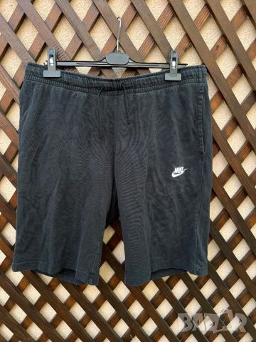 Къси гащи Nike — размер L, снимка 1 - Спортни дрехи, екипи - 46451755