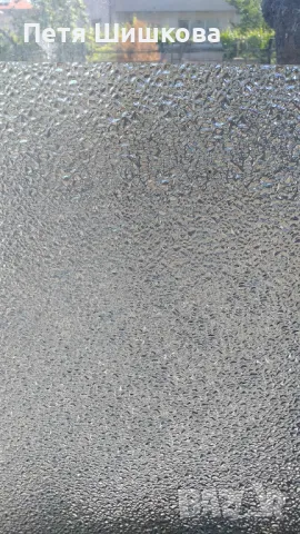 Орнаментно декоративно стъкло с размери 55 х55 см за 1 брой