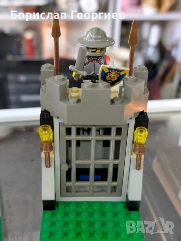 Лего 6094 Lego knights kingdom guarded treasury 2000 г, снимка 2 - Конструктори - 53442998