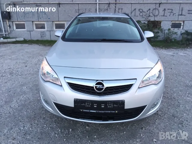 Opel Astra 1.7CDTI-110kc. Sports Tourer, снимка 2 - Автомобили и джипове - 49011169