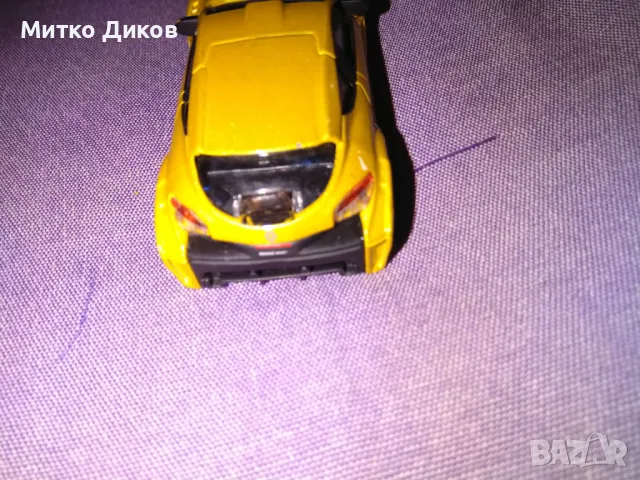 Renault Megane BBurago метална количка маркова винтидж 1:43, снимка 5 - Колекции - 48347442