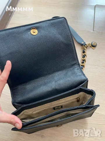 Чанта Guess, снимка 6 - Чанти - 49419253