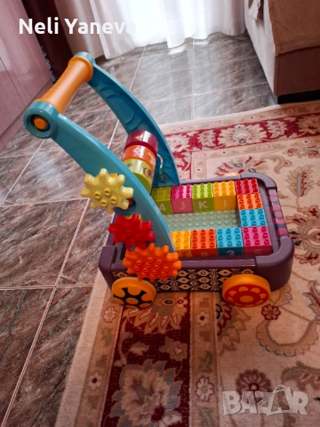 Сhipolino ,Количка за прохождане и игра с кубчета, снимка 2 - Коли, камиони, мотори, писти - 51986038