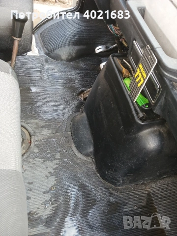 ивеко 35 F 8 Тристранен Самосвал, снимка 11 - Камиони - 54168312