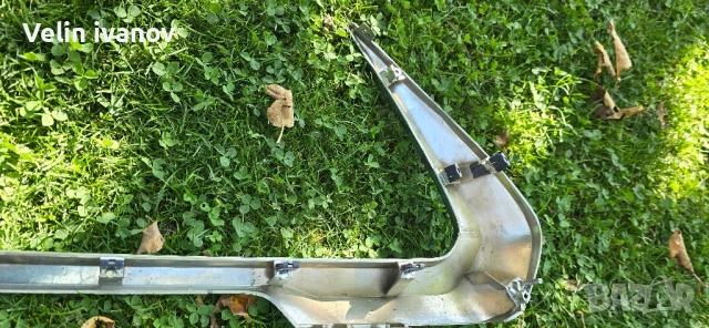 никел в предна броня за Lexux UX, снимка 9 - Части - 51463469