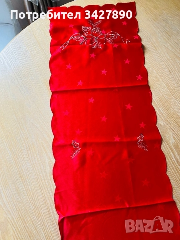 Коледен тишлайфер, снимка 2 - Покривки за маси - 52583811