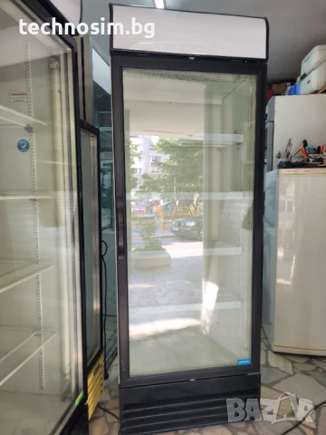 Хладилна витрина, снимка 11 - Витрини - 39370658
