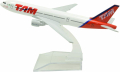 Бойнг 777 самолет модел макет метален лайнер TAM летище, снимка 1