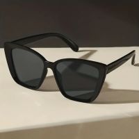 Слънчеви очила , снимка 2 - Слънчеви и диоптрични очила - 45807436