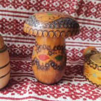 Стари български сувенирни мускал ваза програмирани ръчно рисувани, снимка 6 - Други ценни предмети - 45297705