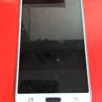 Телефон Samsung SM-J320FN /за части/, снимка 1 - Samsung - 45726141