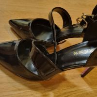 Елегантни обувки на ток ЧИСТО НОВИ, снимка 4 - Дамски обувки на ток - 46073745